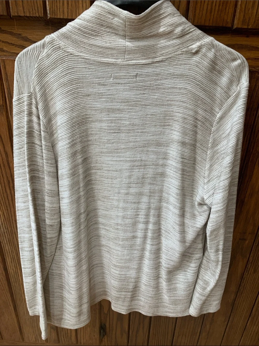 Tommy Hilfiger women Cardigan sweater  size XL with two pockets - Picture 2 of 7
